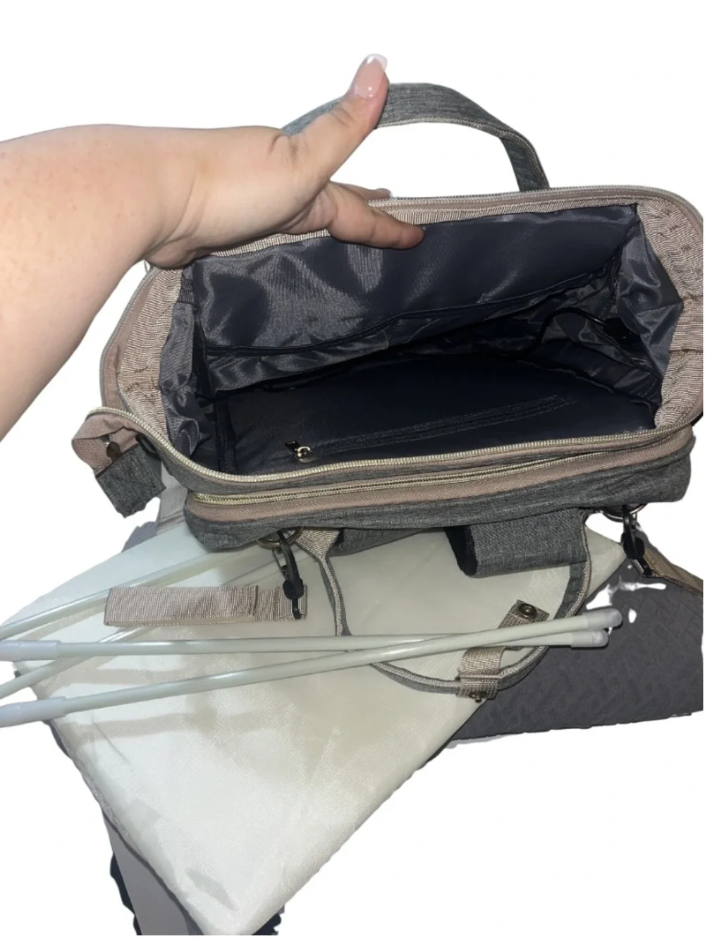 3-in-1 Multifunctional Diaper
Backpack w/Foldable
Changing Station Heather Grey - Picture 2 of 7